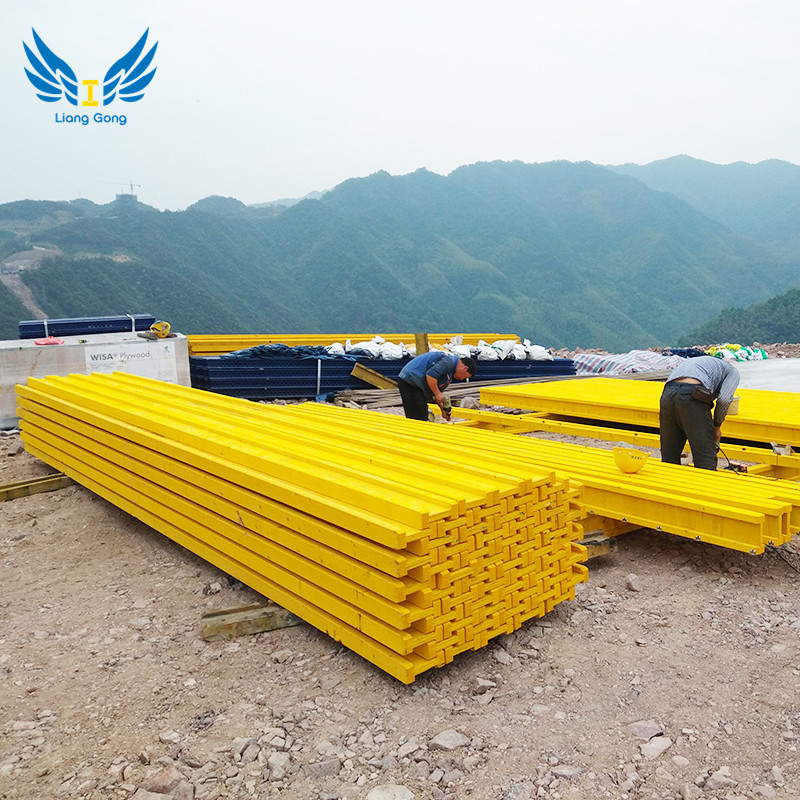 Pinakamabentang LIANGGONG Manufacturer H20 Timber Beam formwork para sa konstruksyon ng pagbuhos ng kongkreto