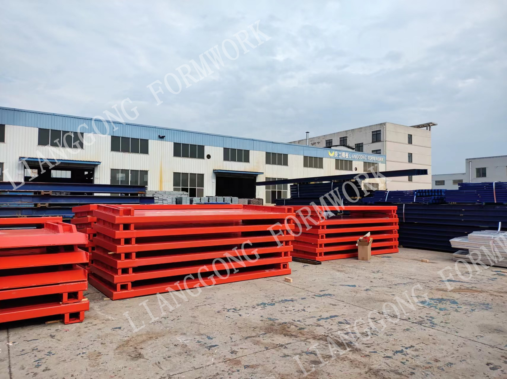 China Lianggong Customized Adjustable Steel Trench Shields Trench Shoring Box para sa Ditch Construction