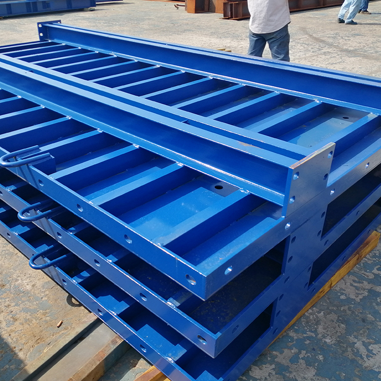 Customized Adjustable Steel Mould Para sa Concrete Construction