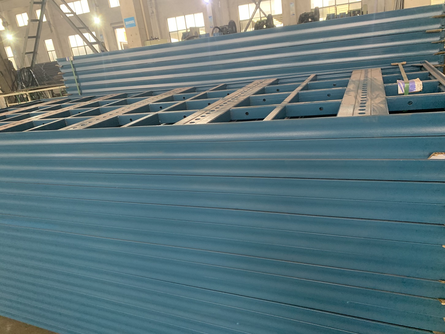 China Manufacturer 65 Plywood Steel Frame Formwork Para sa Concrete Building