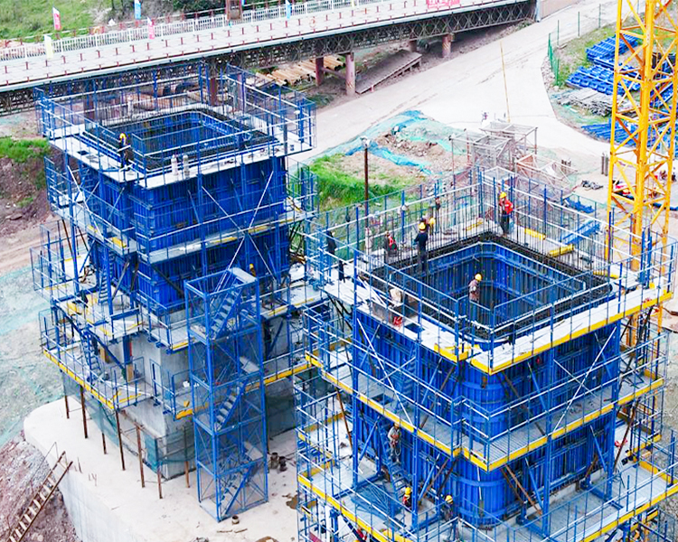4_0001_Hydraulic Auto-climbing formwork 4_0001_Hydraulic Auto-climbing formwork